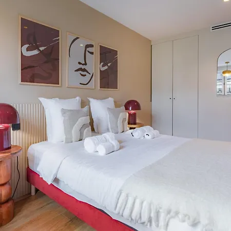 Elegant Bright And Air-conditioned 2 Bedroom In Bastille Paříž