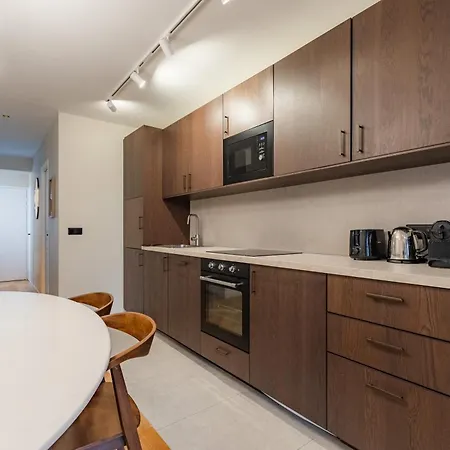 Lägenhet Elegant Bright And Air-conditioned 2 Bedroom In Bastille *